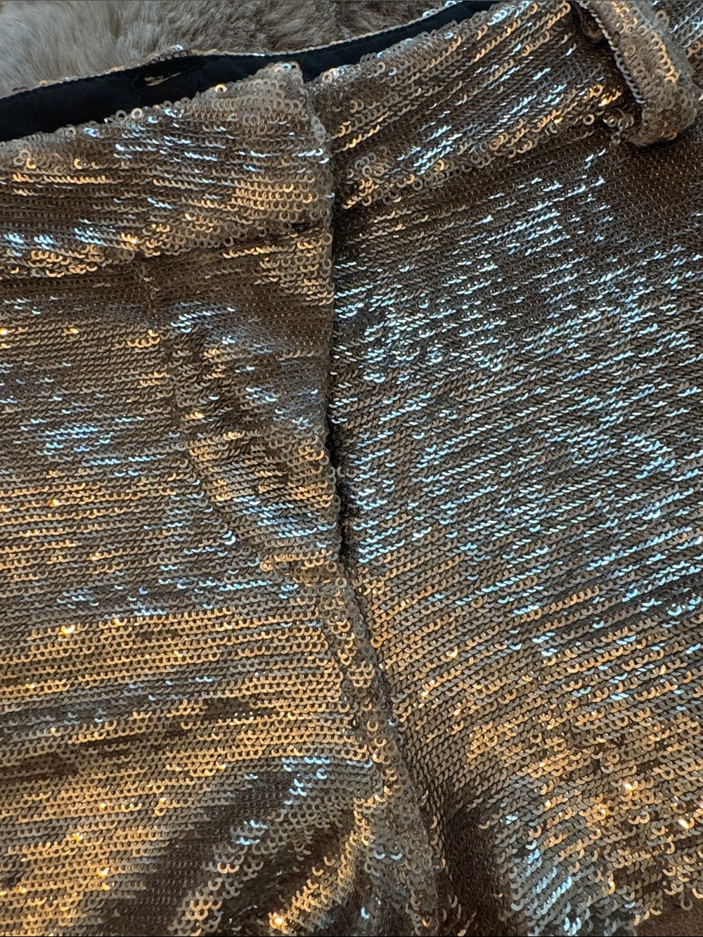 IRO Metallic Sequin Shorts - Gold Sequins 🔥🔥🔥US size 4 - Picture 8 of 13